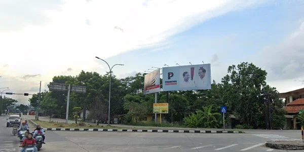 4. Simpang Tiga Guyangan