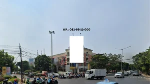 Billboard Jakarta Timur Jl. Kolonel Sugiono