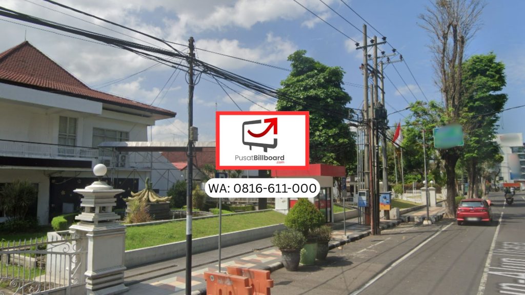 Jl. Alun-Alun Utara - lumajang