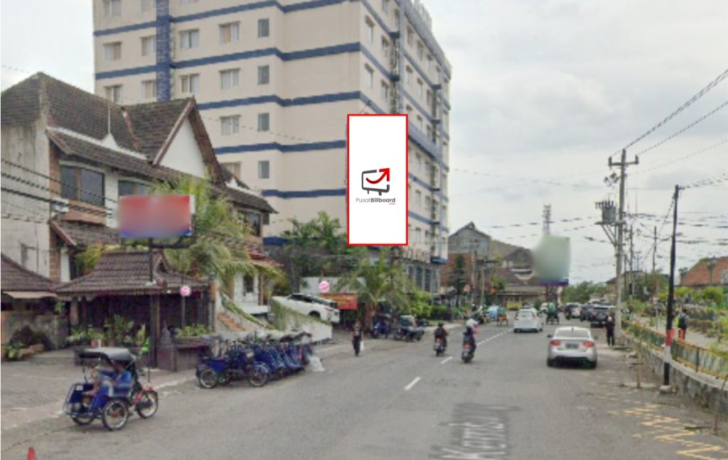 DI Yogyakarta - Jl. Pasar Kembang (Sisi Timur) 4 x 8 V'