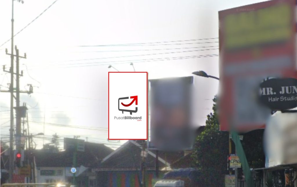 DI. Yogyakarta - Pertigaan Kamdanen Jl. Palagan Tentara Pelajar, 4x6V'