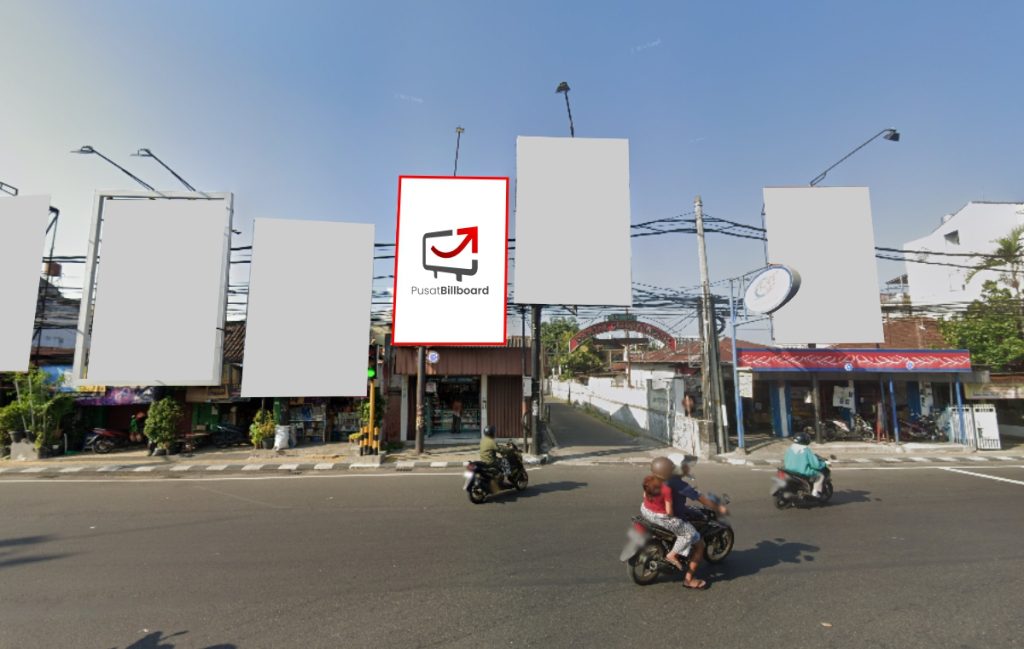 DI. Yogyakarta - Pertigaan janti sisi tengah Jl. Laksda Adi Sucipto Fly Over Janti, 4x6 V```