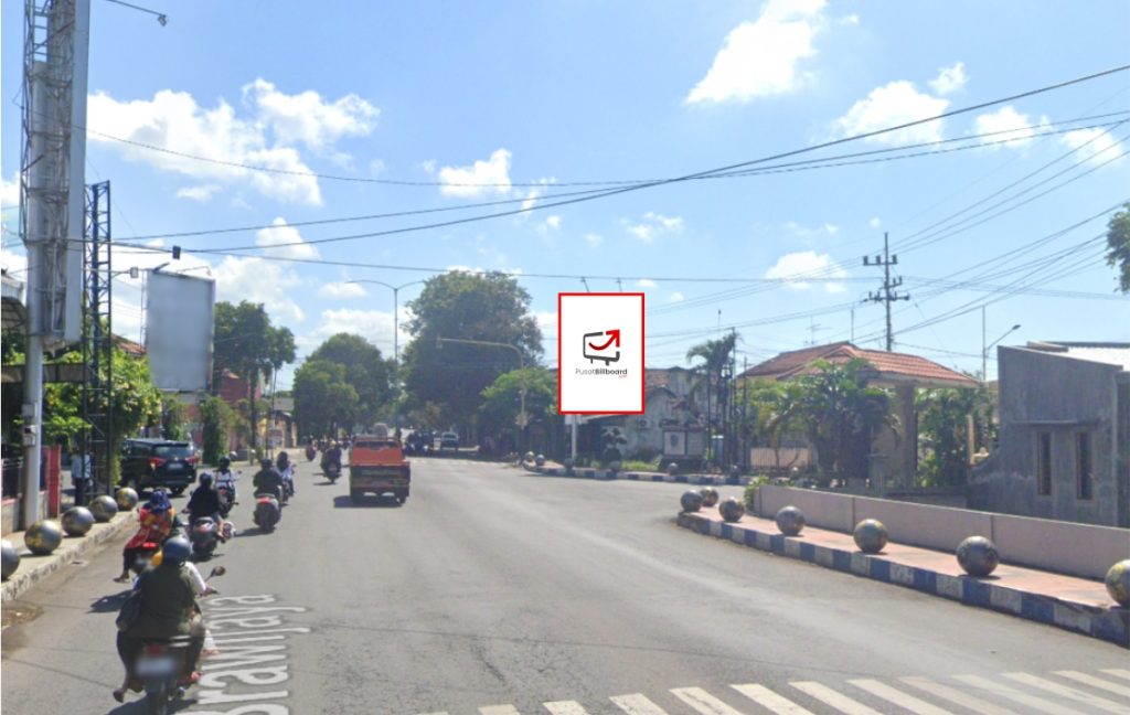 Banyuwangi - Jl. Gajahmada - Jaksa Agung Suprato, 4x6 V`