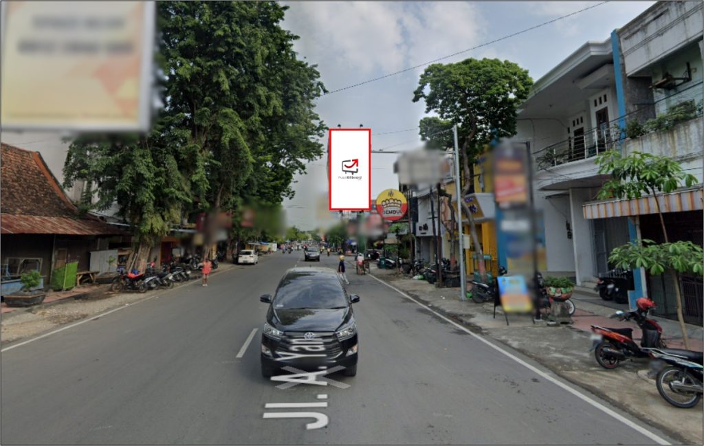 Grobogan - Jl. Ahmad Yani dekat Pasar Purwodadi, 5x10V side b``