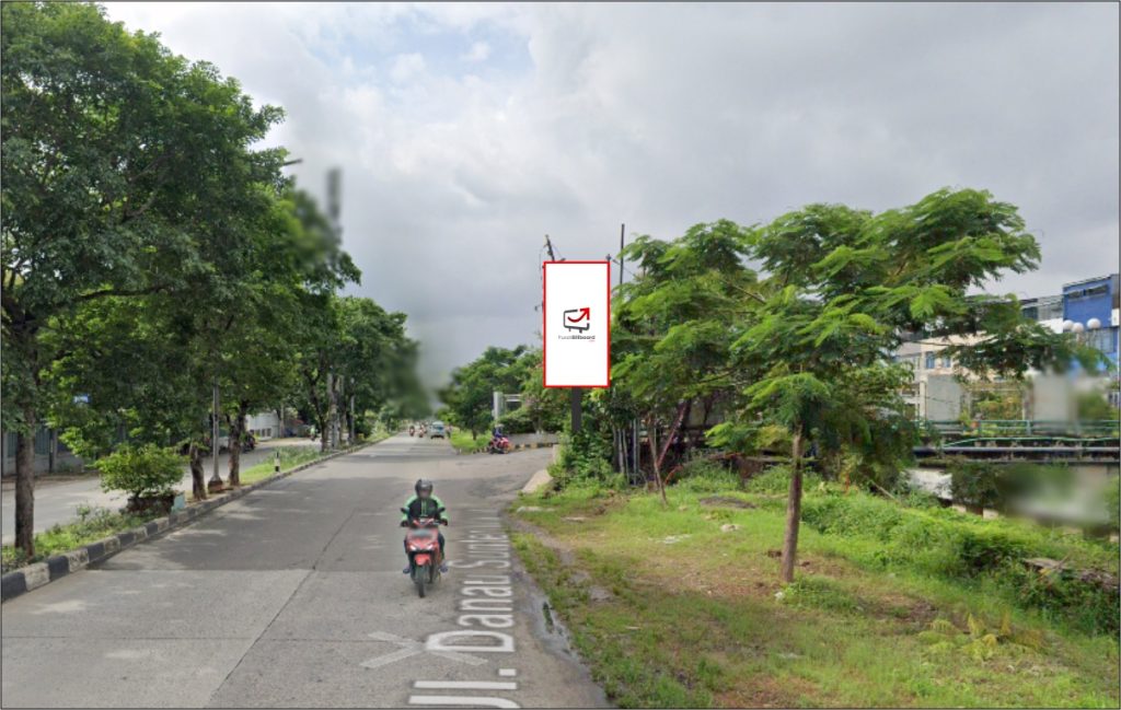 Jakarta Utara - Jembatan Salam Jl. Griya Sejahtera RT 15 RW 8 Senter Agung Tj Priok, 4x8V'