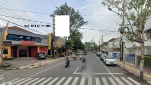 Jl. Diponegoro (2)