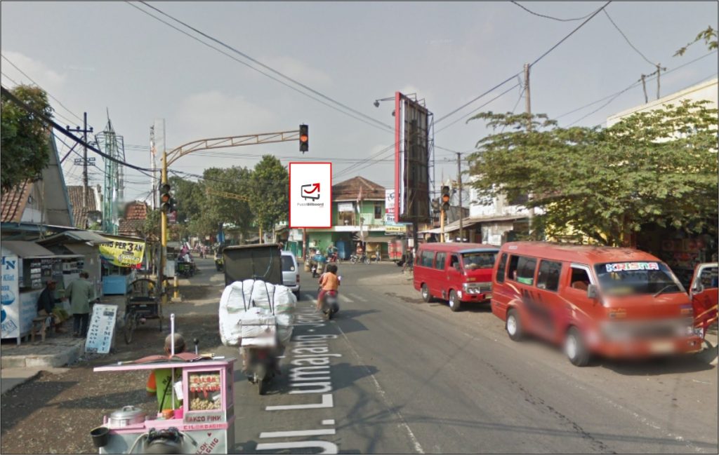 Lumajang - Jl. Krajan Kec. Yosowilangun View dari Mayjend Sungkono ke Lumajang - Jember, 4x6, V''