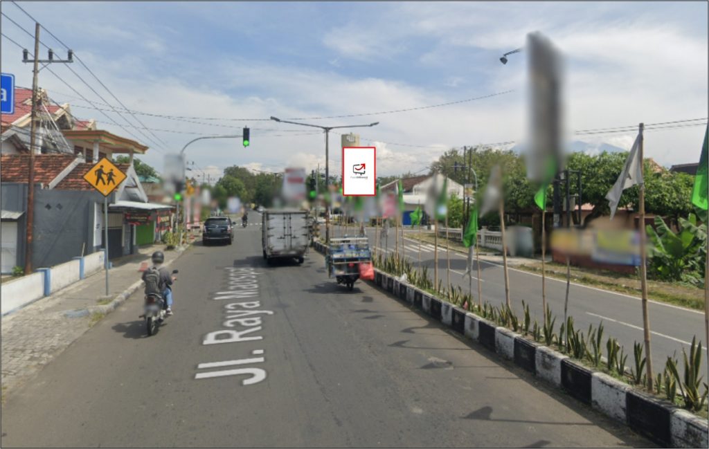 Magetan - Perempatan Jl. Raya Maospati, 4x6 V,