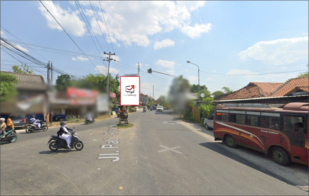 Pati - jl. Raya pati pasar kayen,4x6V.