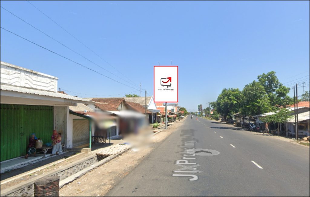 Probolinggo - Jalan Raya Lumajang Jorongan Kabupaten Probolinggo (Lampu merah jorongan) hadap selatan, 4x6 V'