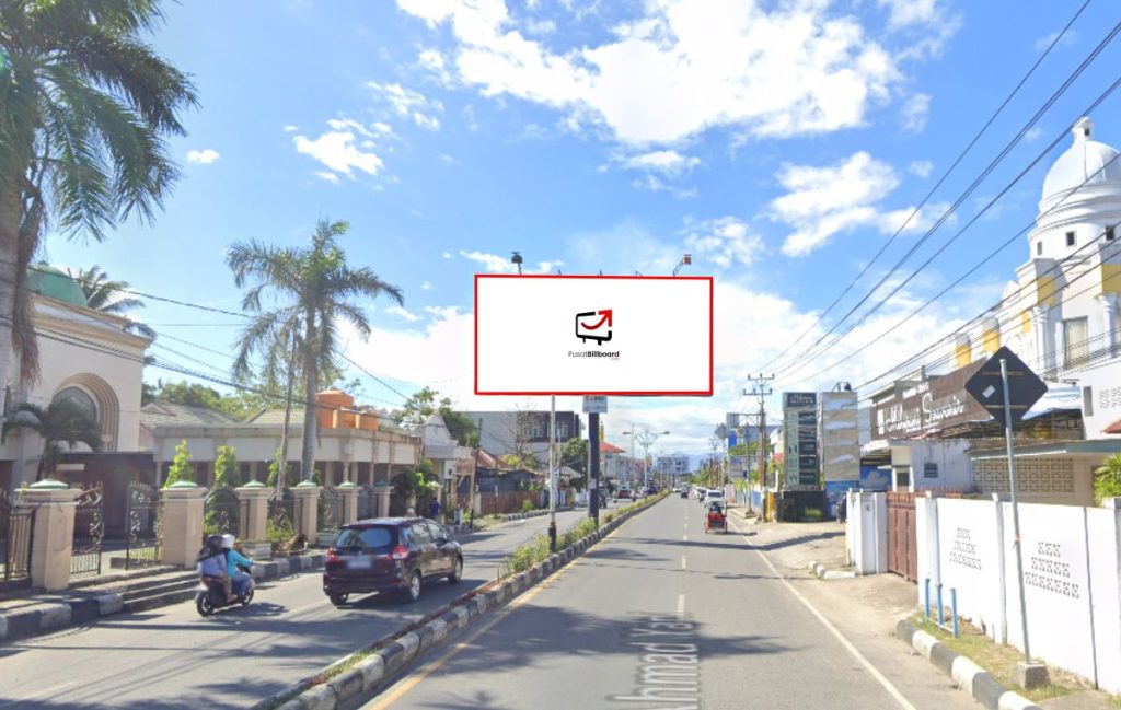 Gorontalo - Jl. Ahmad Yani Kec Kota Timur View dari Ahmad Yani ke Nani Wartabone, 5x10, H (3)''