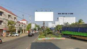 Jl. Gajah Mada (4)