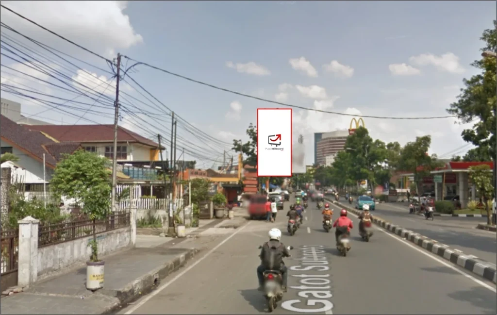 Bandung - Jl gatot subroto view dari Jl laswi menuju arah Jl gatot subroto 4x8 V