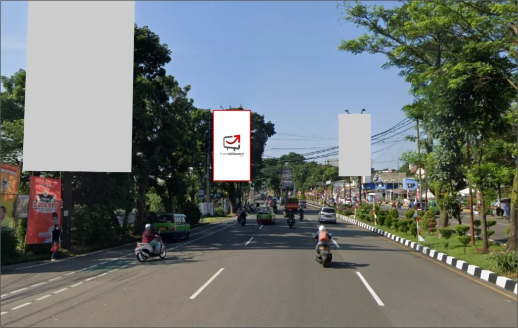 Bogor - Jl. Pajajaran (Dekat Pintu Balebinarum -II) Kota Bogor 5x10V``